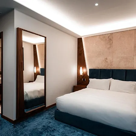 Veneto Plaza Hotel Rome